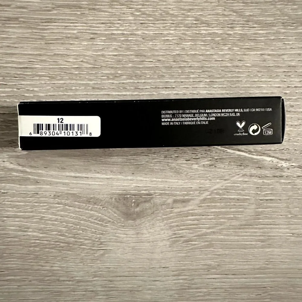 NIB Anastasia Beverly Hills Magic Touch Concealer in Shade 12